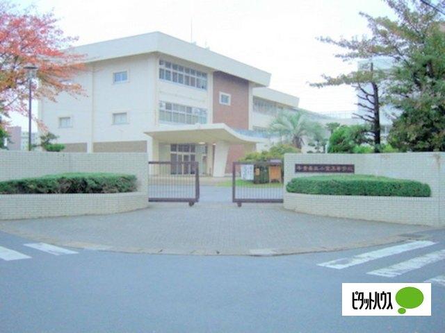 千葉県立小金高校：1515m