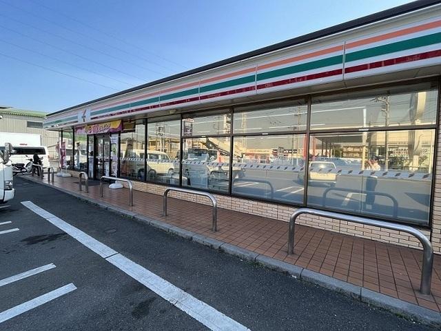 セブン・イレブン南柏豊四季店：500m