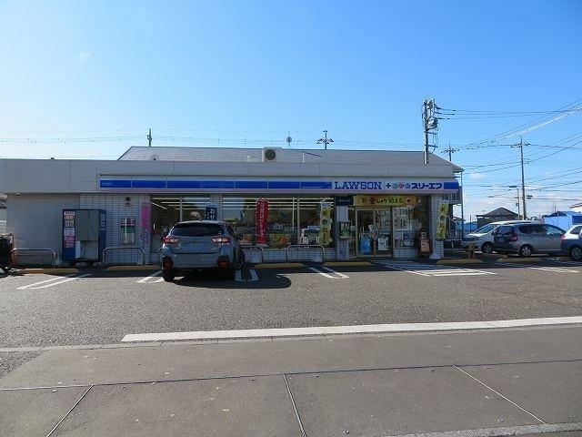 ローソン日野下田店：636m