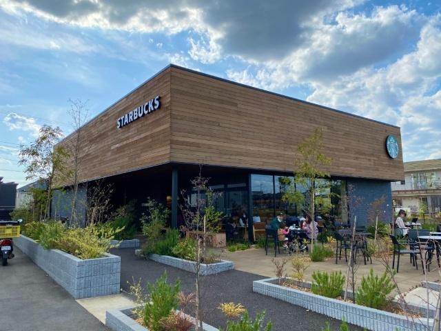スターバックスコーヒー流山おおたかの森運動公園店：643m