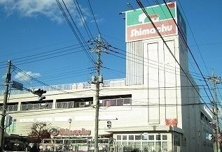島忠新座店：1300m