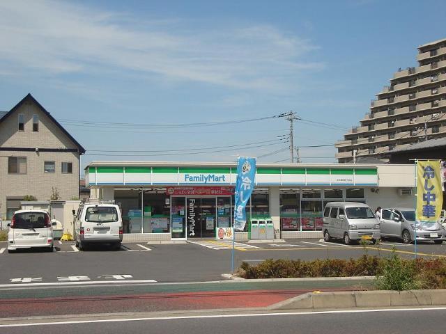 ファミリーマート：500m