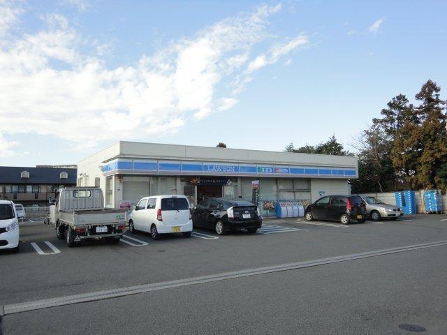 ローソン鎌ケ谷北中沢店：689m