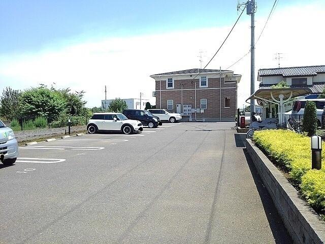 グランノーブル（101） 駐車場