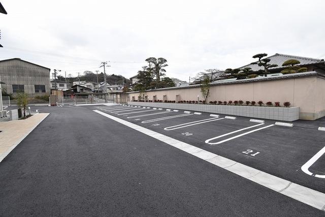 メゾン勝賀　A棟（303） 駐車場