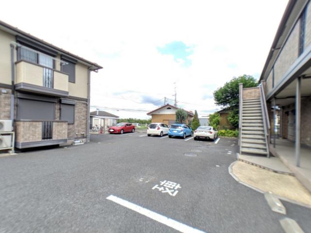 カトルセゾン　Ｂ（205） 駐車場
