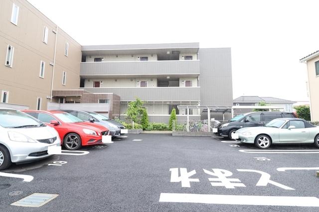 カサミエント（102） 駐車場