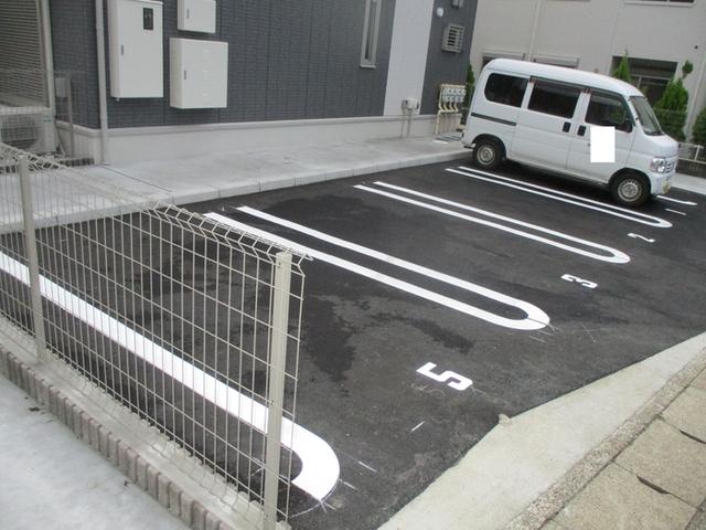 Grand　Calice　（グランカリス）（101） 駐車場
