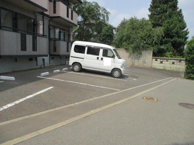 フェニックス　Ｃ（202） 駐車場