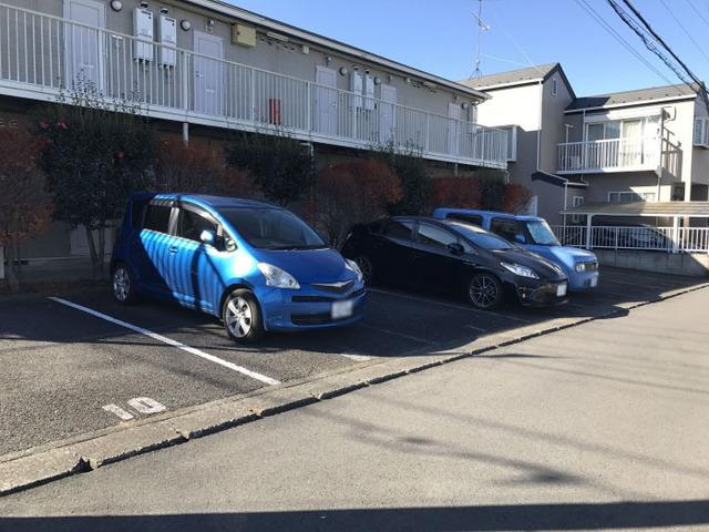 エンドレス（205） 駐車場