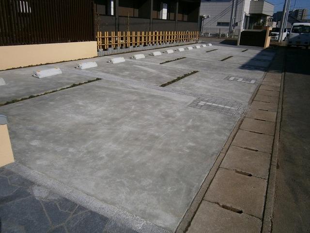 フェリスおおたかの森（203） 駐車場