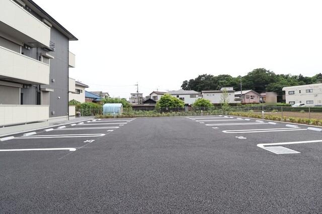 ピースウッド　Ⅰ（106） 駐車場