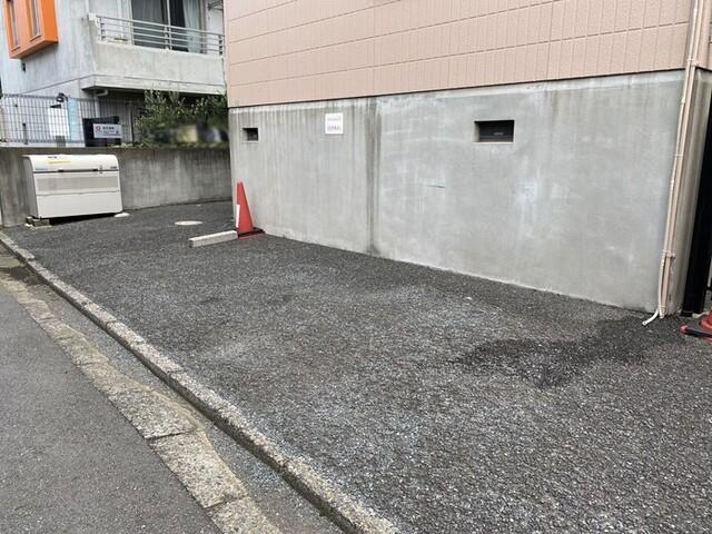 パルフラット（102） 駐車場