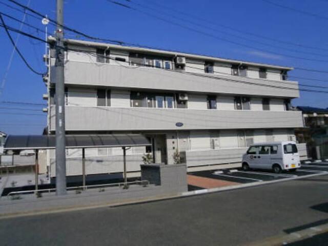 プレミールメゾン（103） 外観