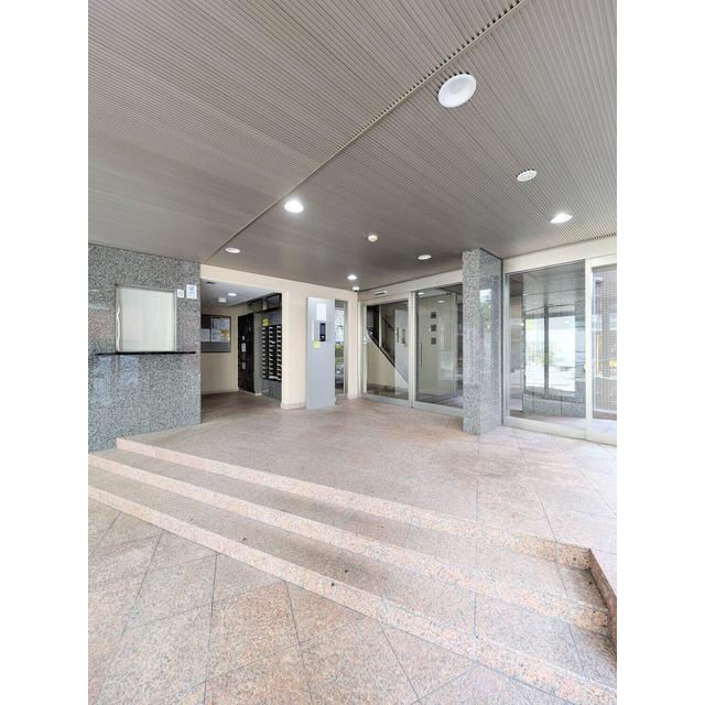 スカイコート学芸大学壱番館（203） エントランス