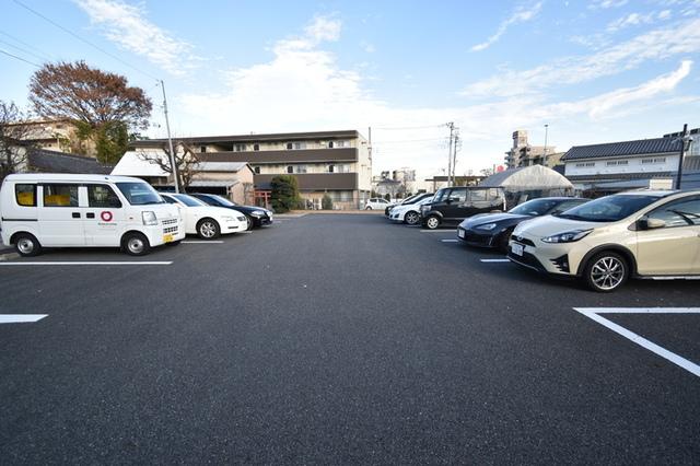 グランテージ（102） 駐車場