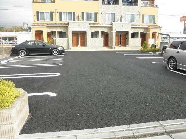 メゾン　ゆめみの（103） 駐車場