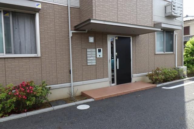 パインヒルズ胡録台（107） エントランス