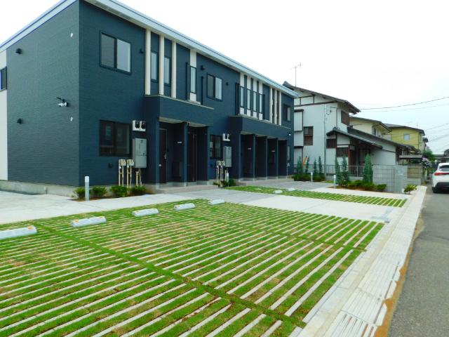 アールＵⅢ 駐車場