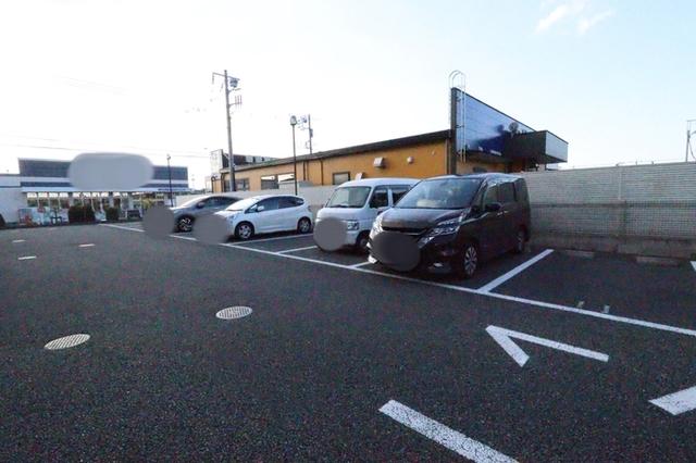 グランド・ソレーユ　Ⅱ（305） 駐車場
