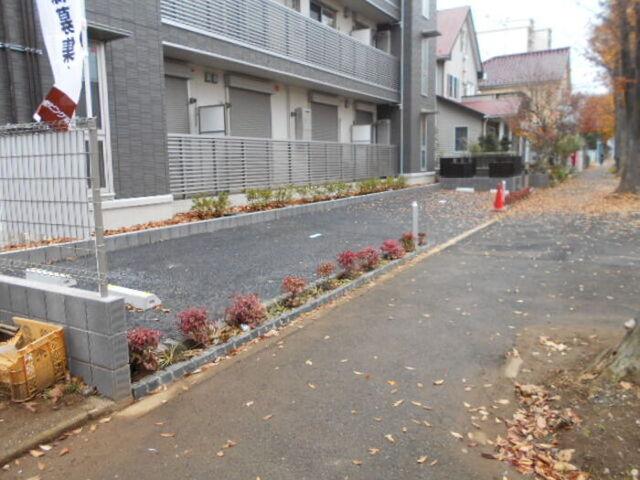 フィーカ　アパルフェ（106） 駐車場