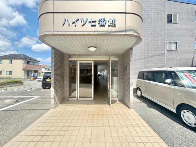 ハイツ七番館（0301） エントランス