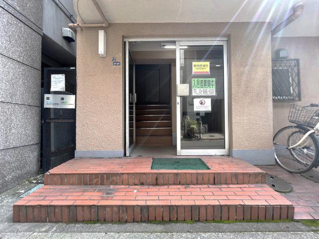 藤ビル（0302） エントランス