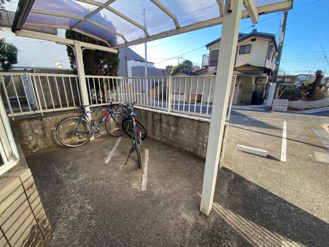 ヴァーミリオンサンズ高井戸（0105） 駐車場