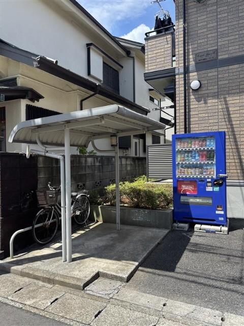 Ｃｏｕｒｔ　Ａｍｏｒ　Ｅ（0202） 駐車場