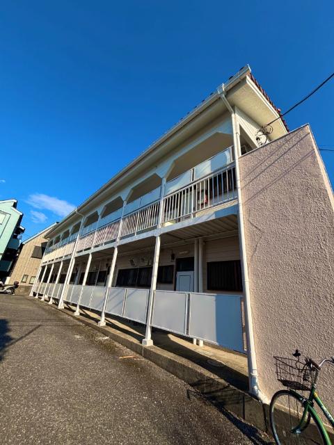 篠崎駅より徒歩15分 築40年9ヶ月 2階建の賃貸物件