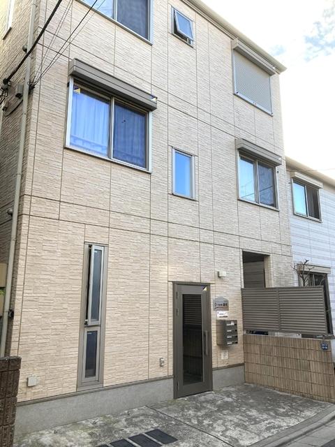 Ｄ−ｒｏｏｍ蓮根（302） 外観