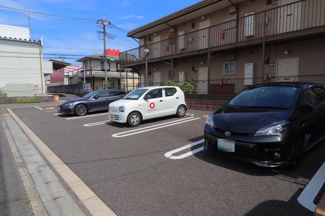 ホジョウテラス　Ｅ（201） 駐車場