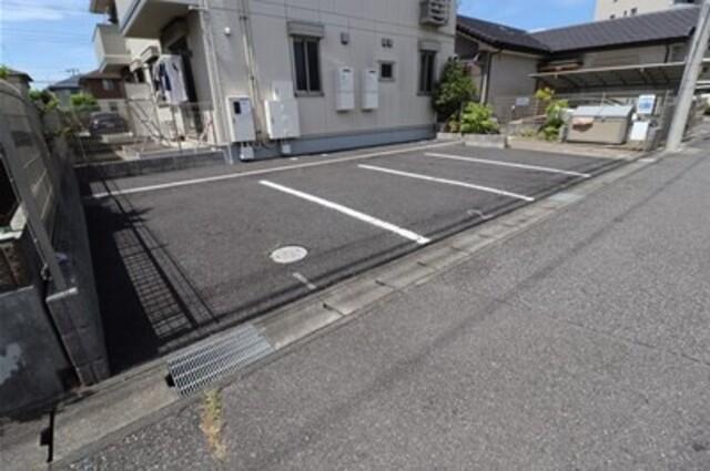 グランシード（201） 駐車場