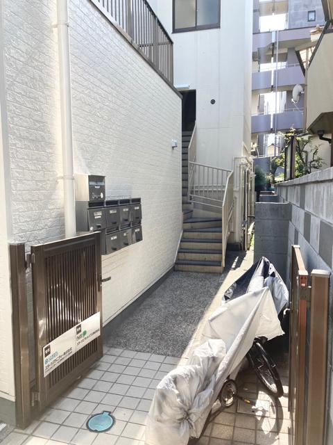 リーブル東蒲（203A） エントランス