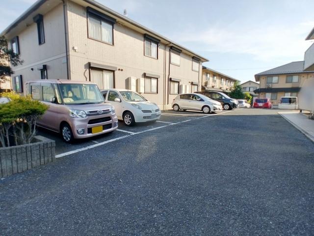 マークサウンド　Ⅱ（101） 駐車場