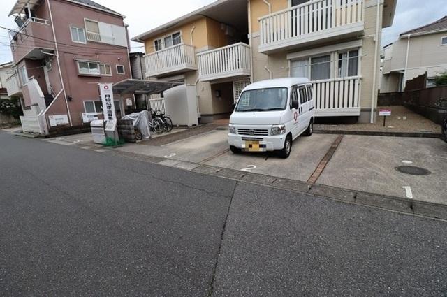 グランドソレーユ（202） 駐車場