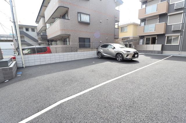 グランディオ西船（101） 駐車場
