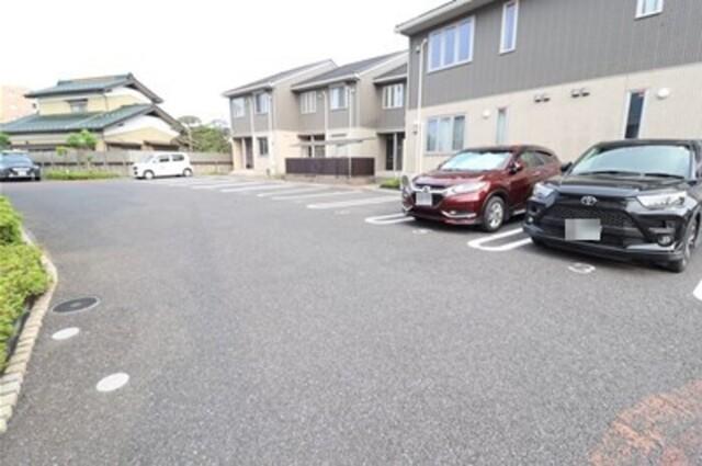 クレア　Ⅲ（102） 駐車場