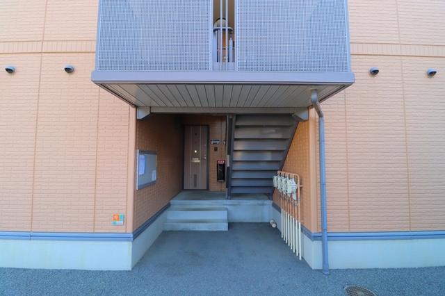 Ｍｏｍｏ Ｈｏｕｓｅ（202） エントランス