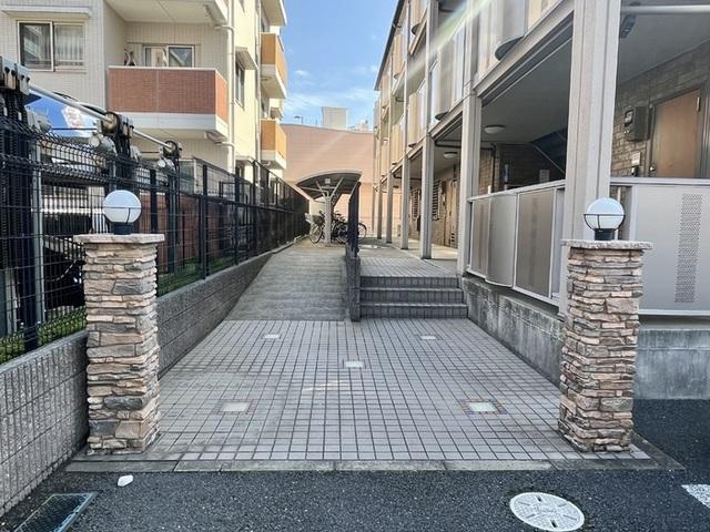 クレインコート　弐番館（106） エントランス