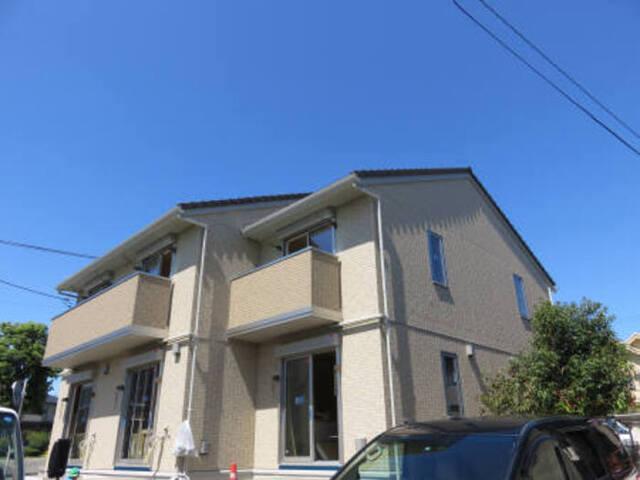 馬堀海岸駅より徒歩16分 築10年11ヶ月 2階建の賃貸物件