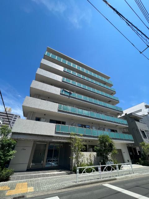 Ｌｕｃｅ（0402） 外観