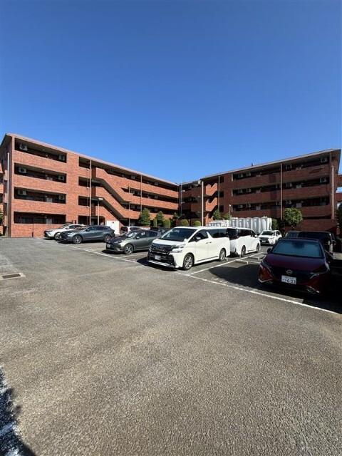 リバティーヒル壱番館（0410） 駐車場