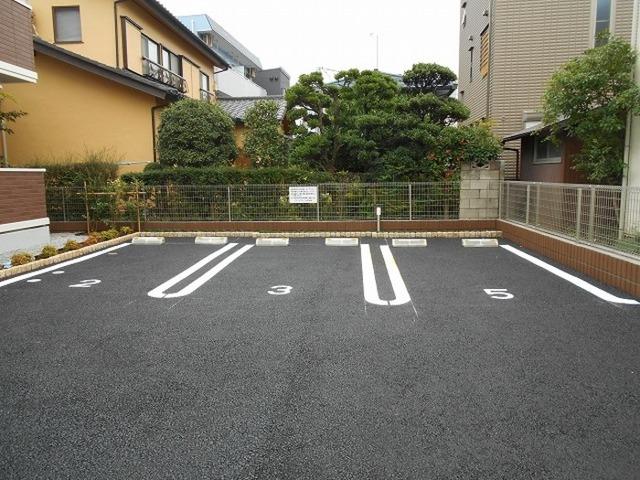 パティオ・デル・ソル（102） 駐車場