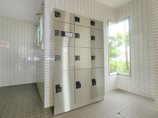 イトーピラ向ヶ丘弐番館（0205） エントランス