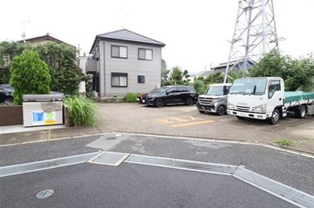 グリーンヴィラ カラビナ　B（B101） 駐車場