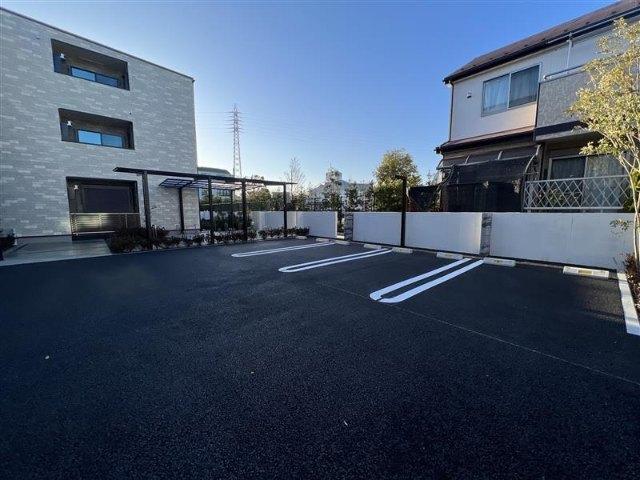 Ｃｉｌｉｅｇｉｏ　Ｗ棟（0203） 駐車場