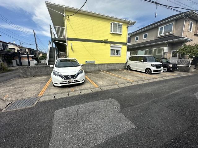 リーベンツェレ東金（0106） 駐車場