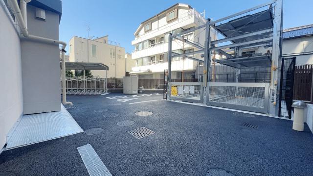 Ｋ−ＴＲＥＥ目黒 駐車場
