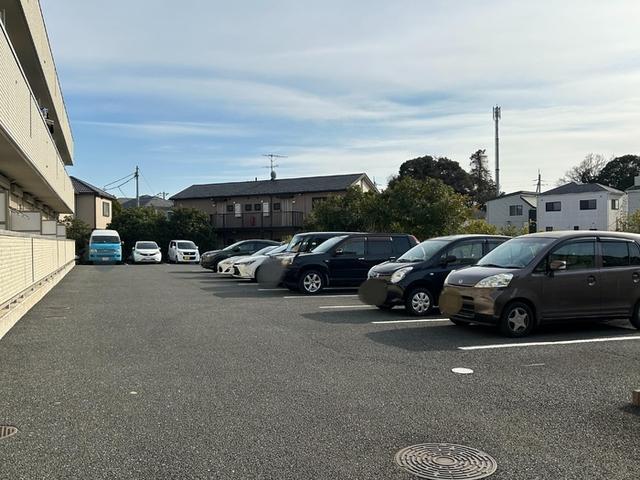 フォレストパーク（101） 駐車場